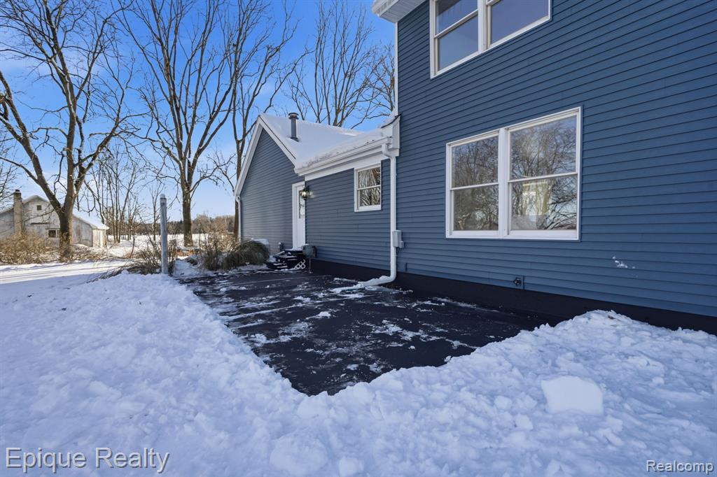 8680 Oak Hill Road Clarkston, MI 48348 - Photo 32 of 52 Gallery Image 32