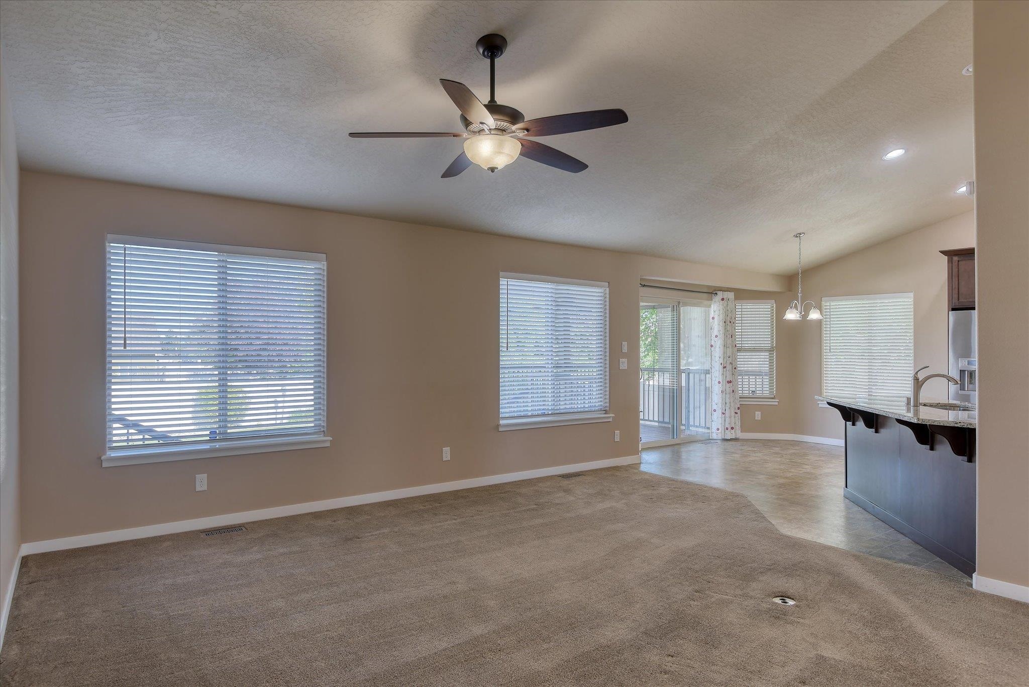 9920 North Austin Lane Spokane, WA 99208 - Photo 10 of 45