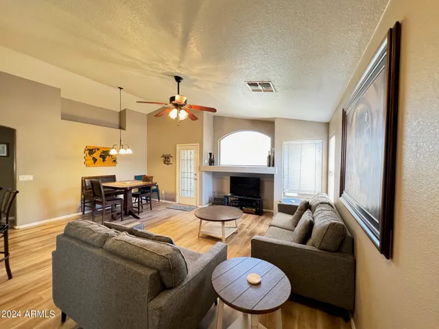 $2,895 | 13314 West Mauna Loa Lane, Surprise, AZ 85379