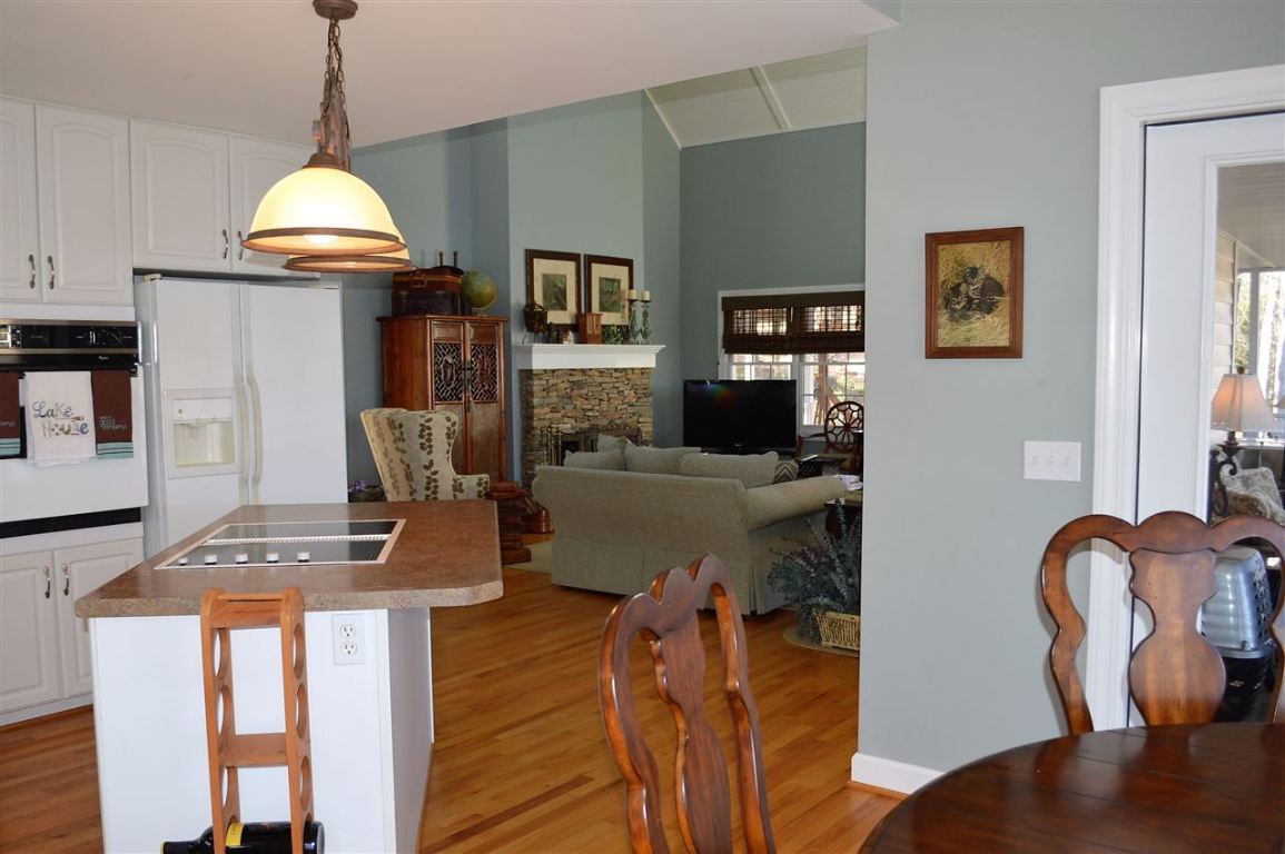 865 Hunnicutt Cove Road Seneca, SC 29672 - Photo 14 of 36 Gallery Image 14