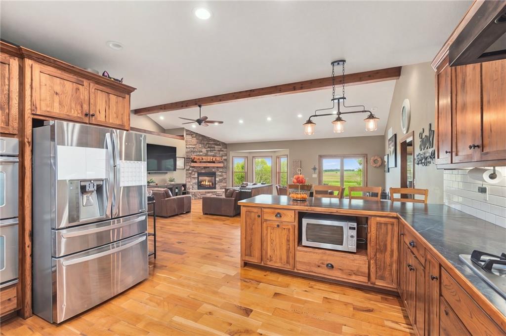 26639 Southeast 300th Road Kincaid, KS 66039 - Photo 18 of 61 Gallery Image 18