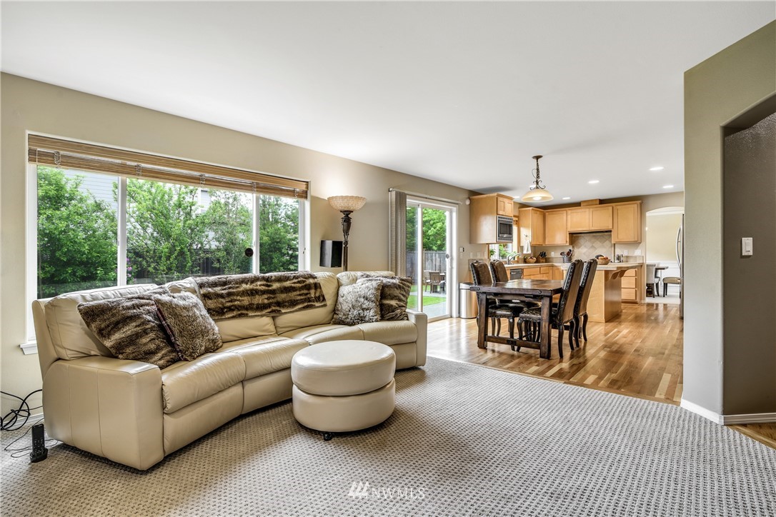 4425 241st Street Southeast Bothell, WA 98021 - Photo 12 of 30