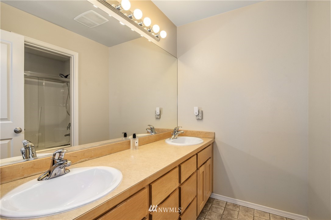 4425 241st Street Southeast Bothell, WA 98021 - Photo 25 of 30