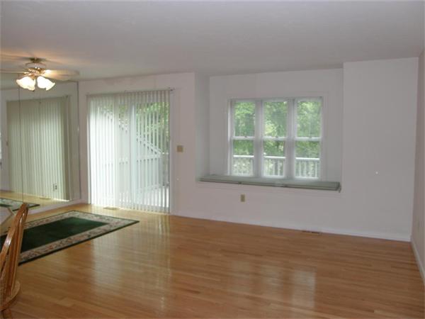 302 Treasure Island Road, Unit 302 Webster, MA 01570 - Photo 8 of 30