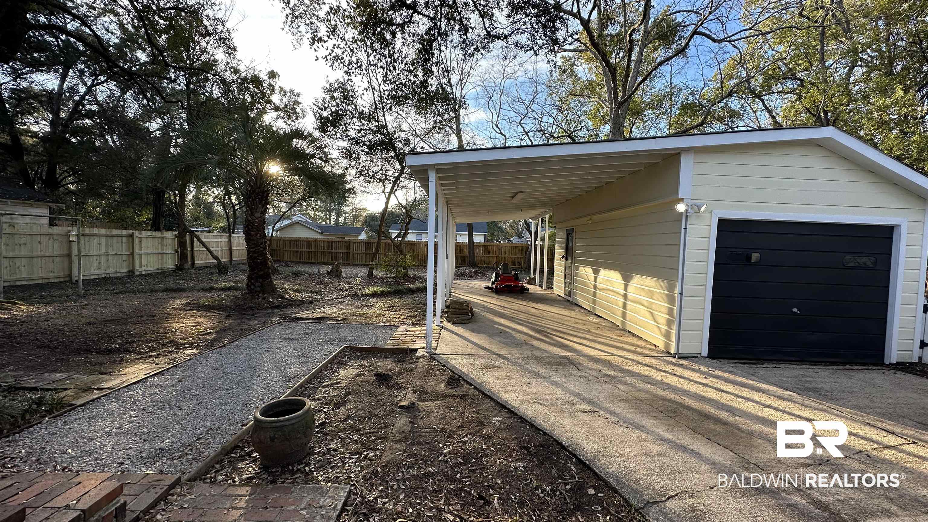 118 Chartres Avenue Mobile, AL 36606 - Photo 15 of 16 Gallery Image 15