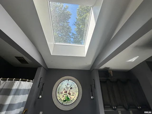 $377,000 | 2381 Logan Street, Murphysboro, IL 62966