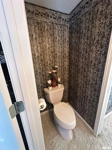 $377,000 | 2381 Logan Street, Murphysboro, IL 62966