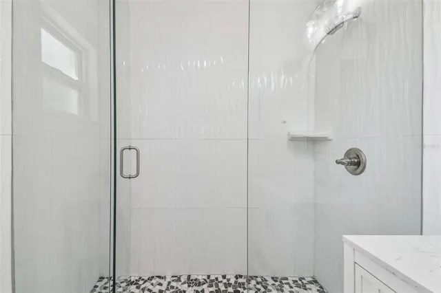 $5,500 | 3922 Fontainebleau Drive, Tampa, FL 33634