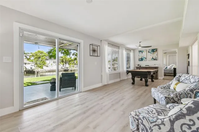 $5,500 | 3922 Fontainebleau Drive, Tampa, FL 33634