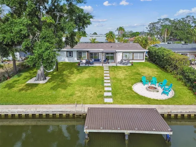 $5,500 | 3922 Fontainebleau Drive, Tampa, FL 33634