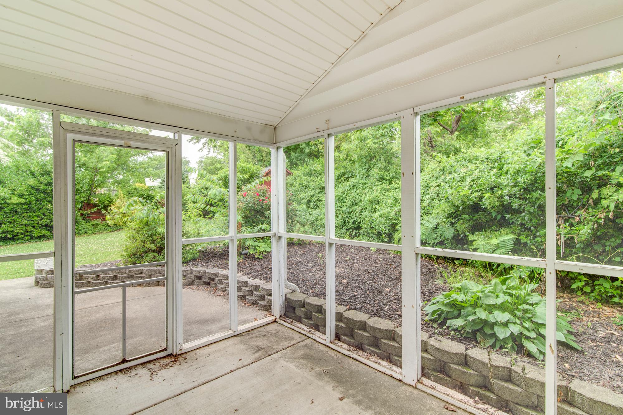 1867 Griffith Road Falls Church, VA 22043 - Photo 17 of 23 Screened-in porch