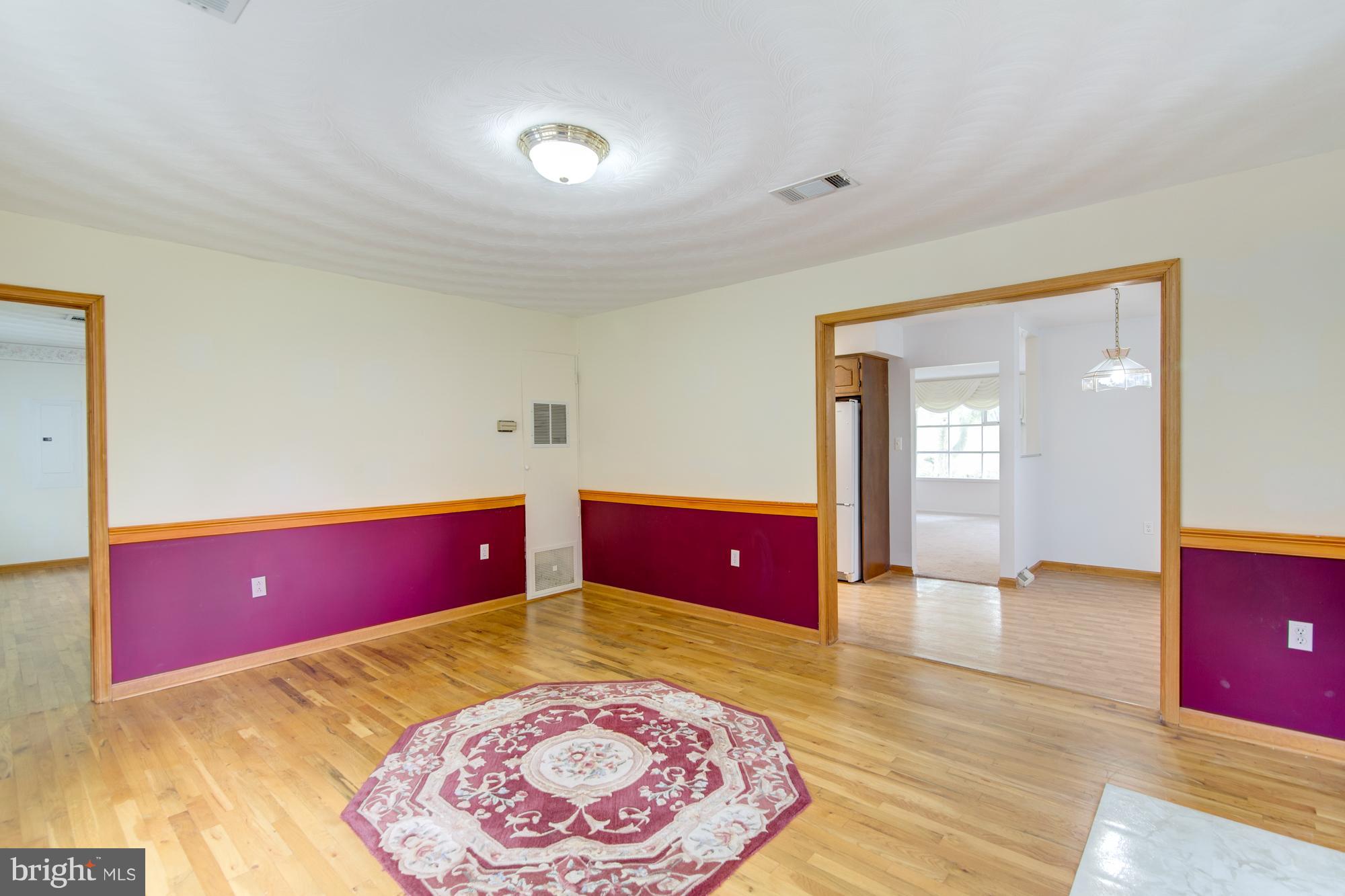 1867 Griffith Road Falls Church, VA 22043 - Photo 3 of 23 Family Room