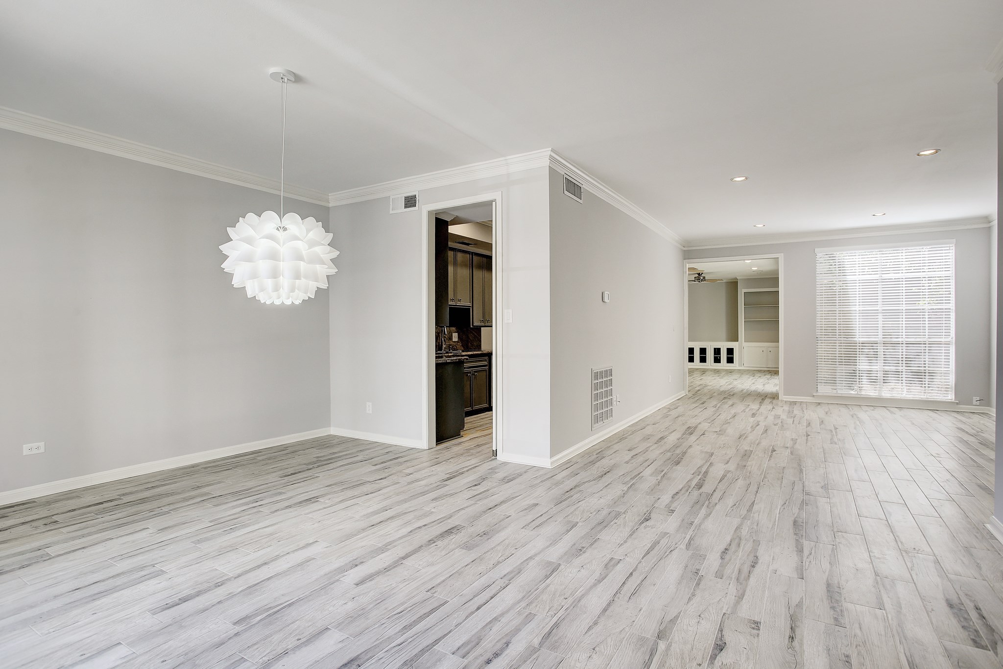 7527 Del Monte Drive Houston, TX 77063 - Photo 7 of 18