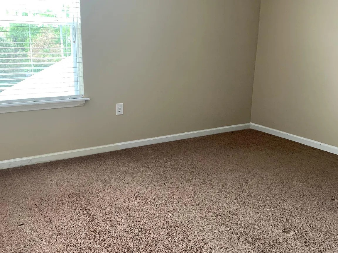 2015 Lavender Court Spring Hill, TN 37174 - Photo 13 of 23 an empty room with a window