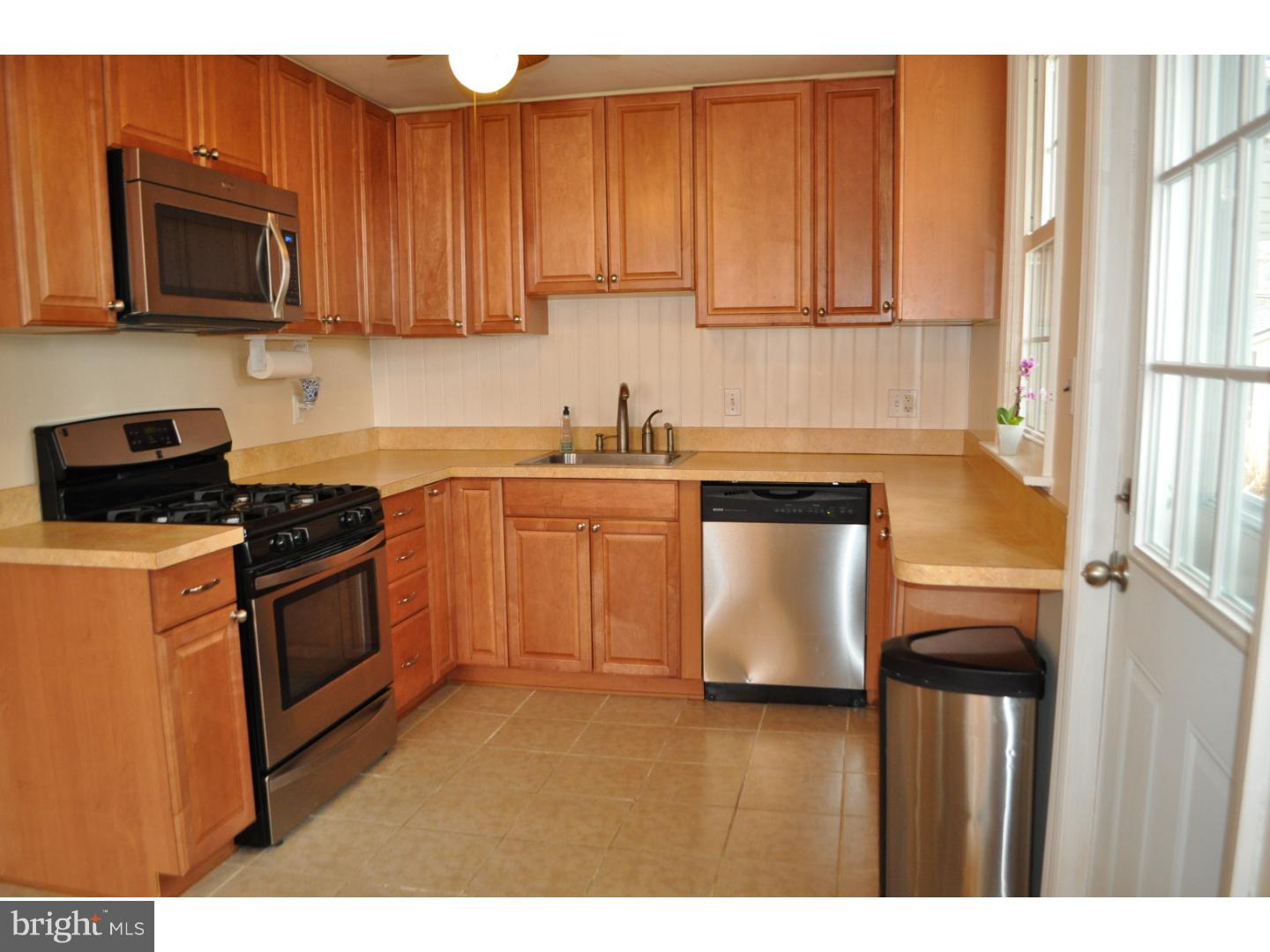 286 Valley View Road Malvern, PA 19355 - Photo 5 of 18 Kitchen