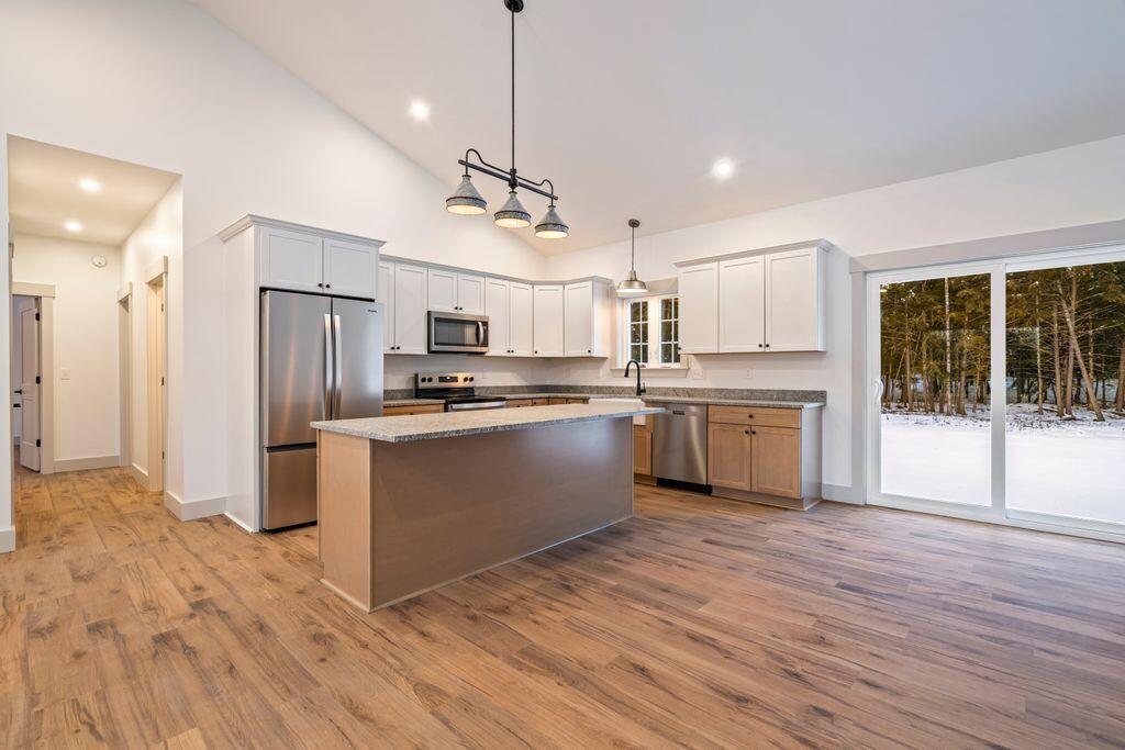 13 Angelwood Rd Extension Standish, ME 04084 - Photo 4 of 32 DSC08773