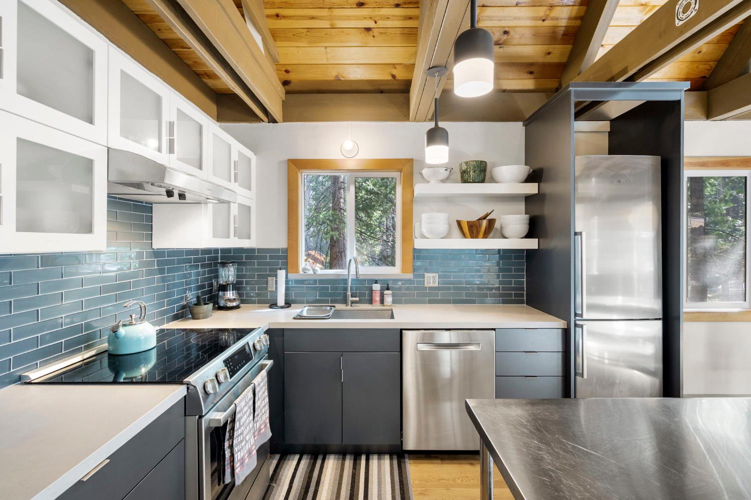 2483 Karock Road Dorrington, CA 95223 - Photo 11 of 42