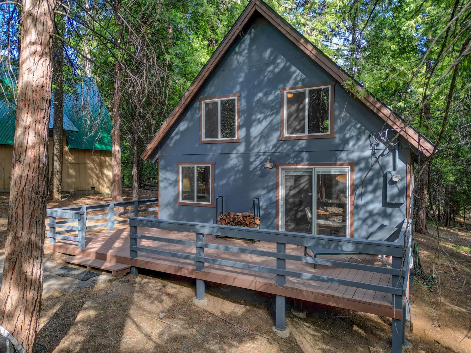 2483 Karock Road Dorrington, CA 95223 - Photo 3 of 42