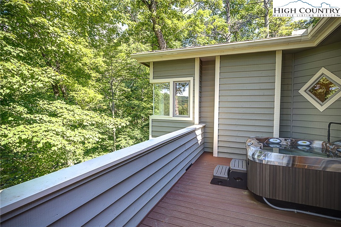 156 River Pointe Lane Boone, NC 28607 - Photo 17 of 47 Gallery Image 17