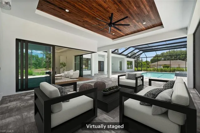 a view of outdoor space