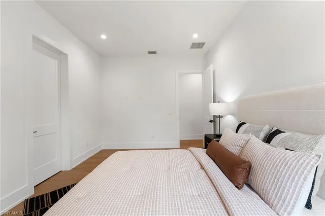 $25,000 | 3233 64th Street Southwest, Naples, FL 34105