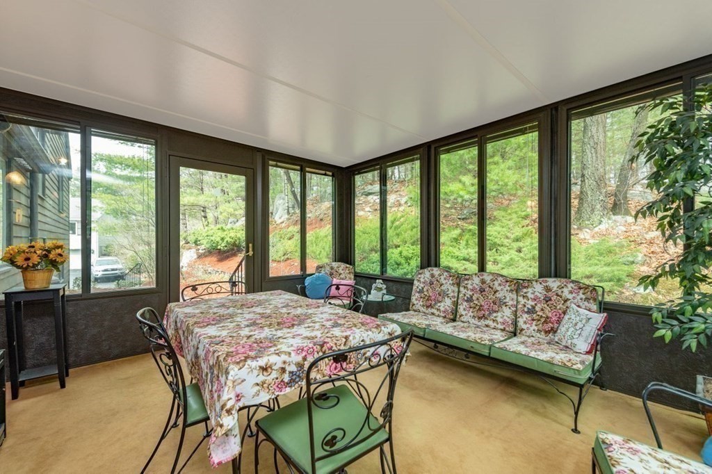 15 Moran Road Lynnfield, MA 01940 - Photo 11 of 34 Gallery Image 11