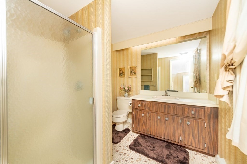 15 Moran Road Lynnfield, MA 01940 - Photo 18 of 34 Gallery Image 18