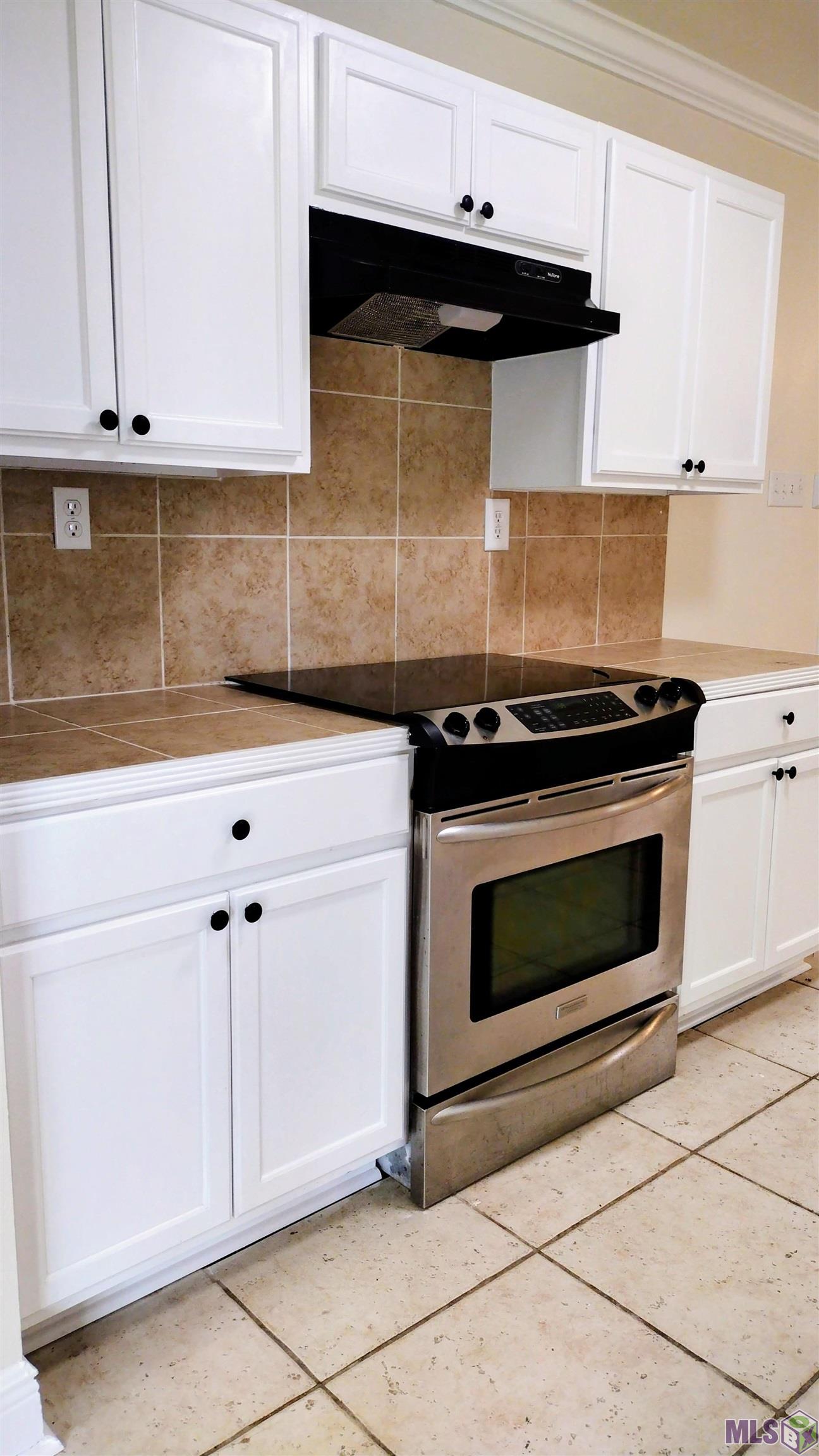 9538 Wild Valley Road Baton Rouge, LA 70810 - Photo 8 of 48