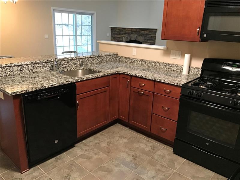 418 Chestnut Lane Apollo, PA 15613 - Photo 3 of 22 Gallery Image 3
