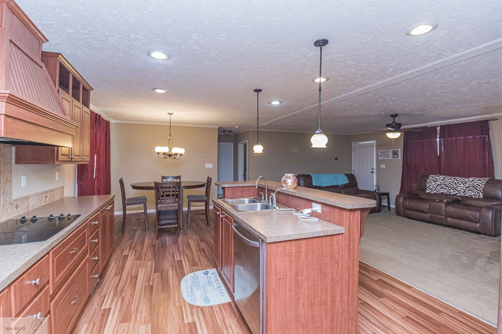 621 Country Club Road Mount Olive, NC 28365 - Photo 12 of 45 Gallery Image 12