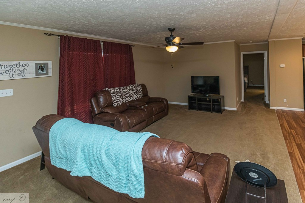 621 Country Club Road Mount Olive, NC 28365 - Photo 8 of 45 Gallery Image 8
