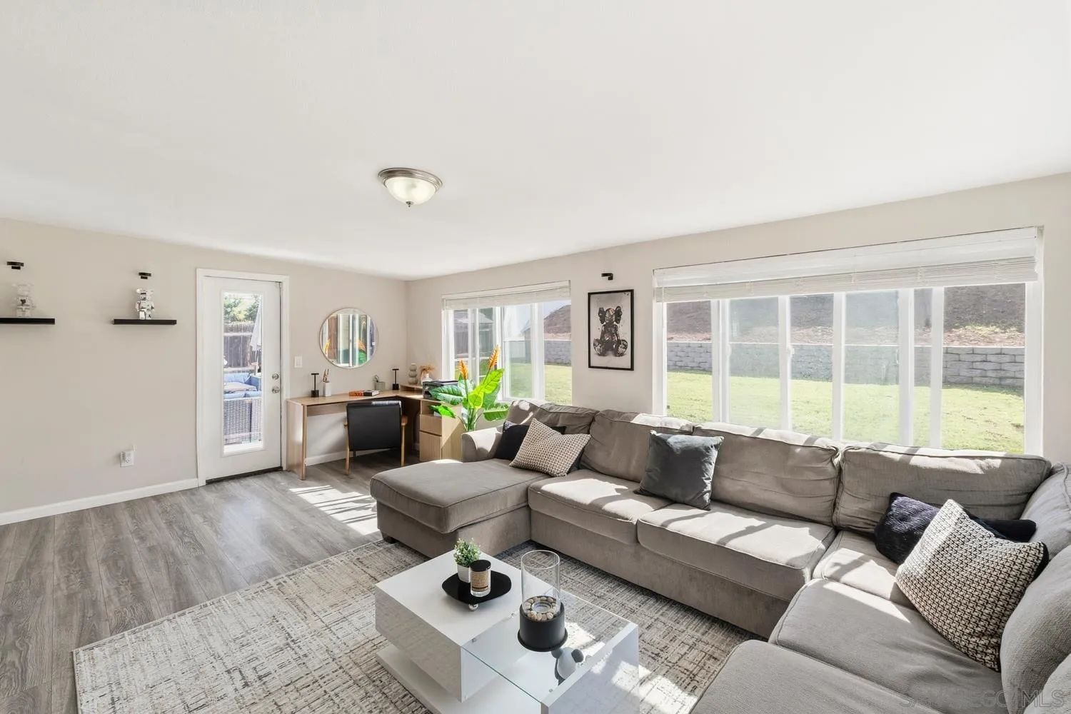 465 Parkbrook Street Spring Valley, CA 91977 - Photo 12 of 55