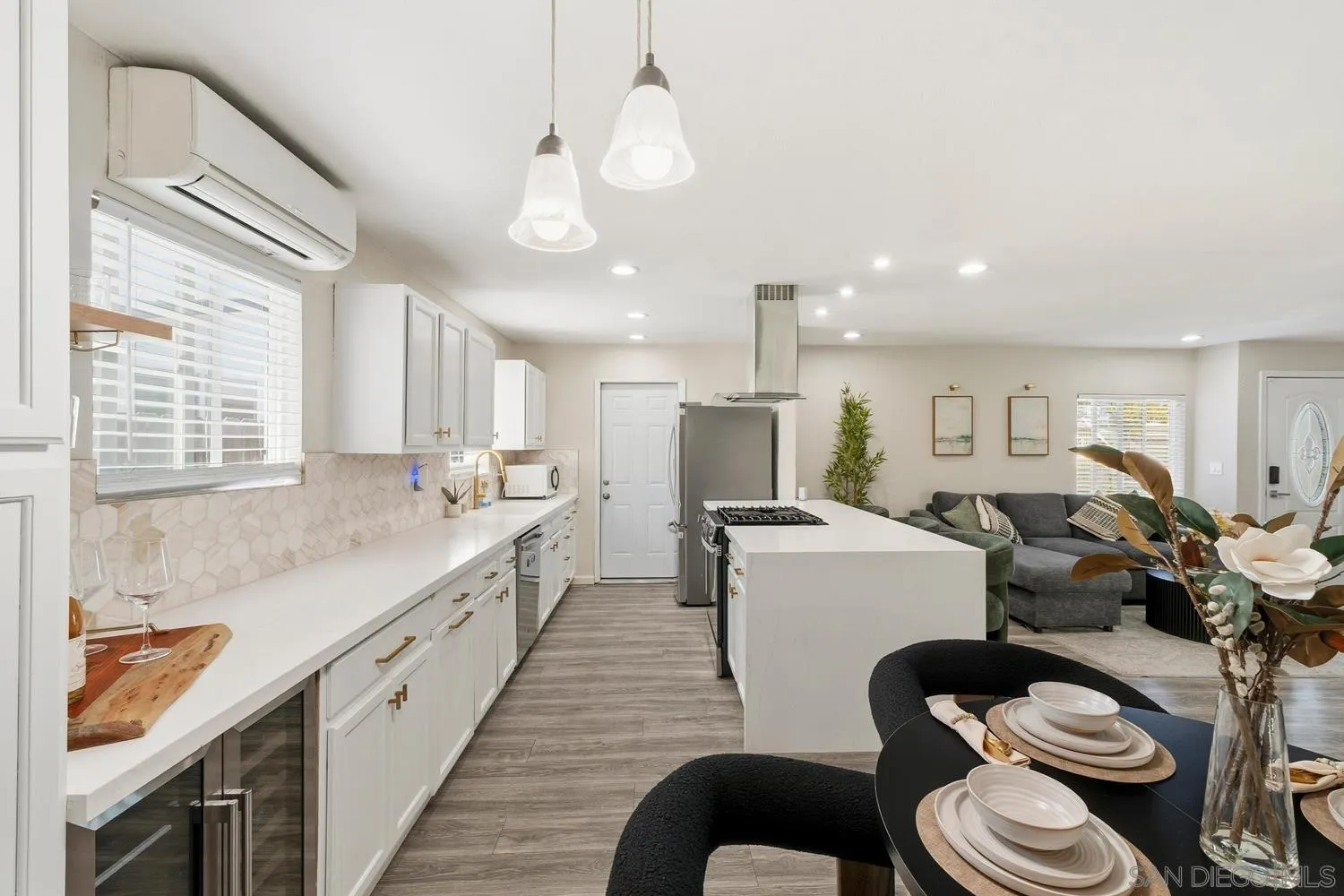 465 Parkbrook Street Spring Valley, CA 91977 - Photo 15 of 55