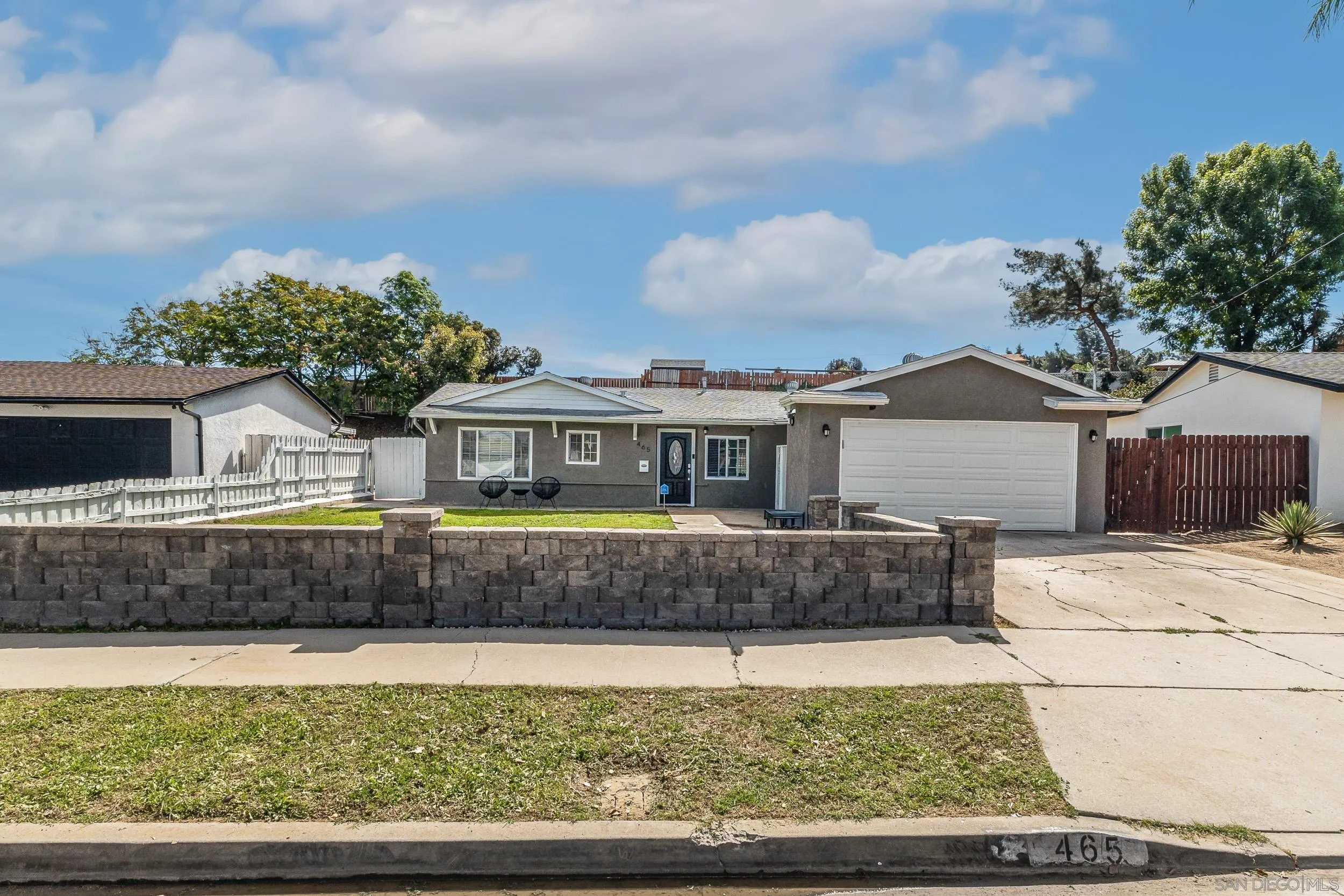 465 Parkbrook Street Spring Valley, CA 91977 - Photo 2 of 55