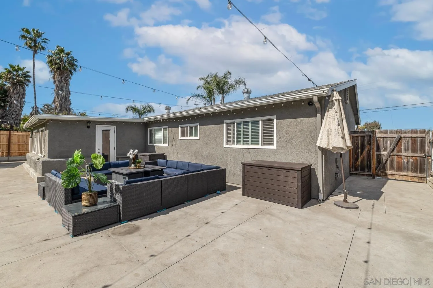 465 Parkbrook Street Spring Valley, CA 91977 - Photo 39 of 55