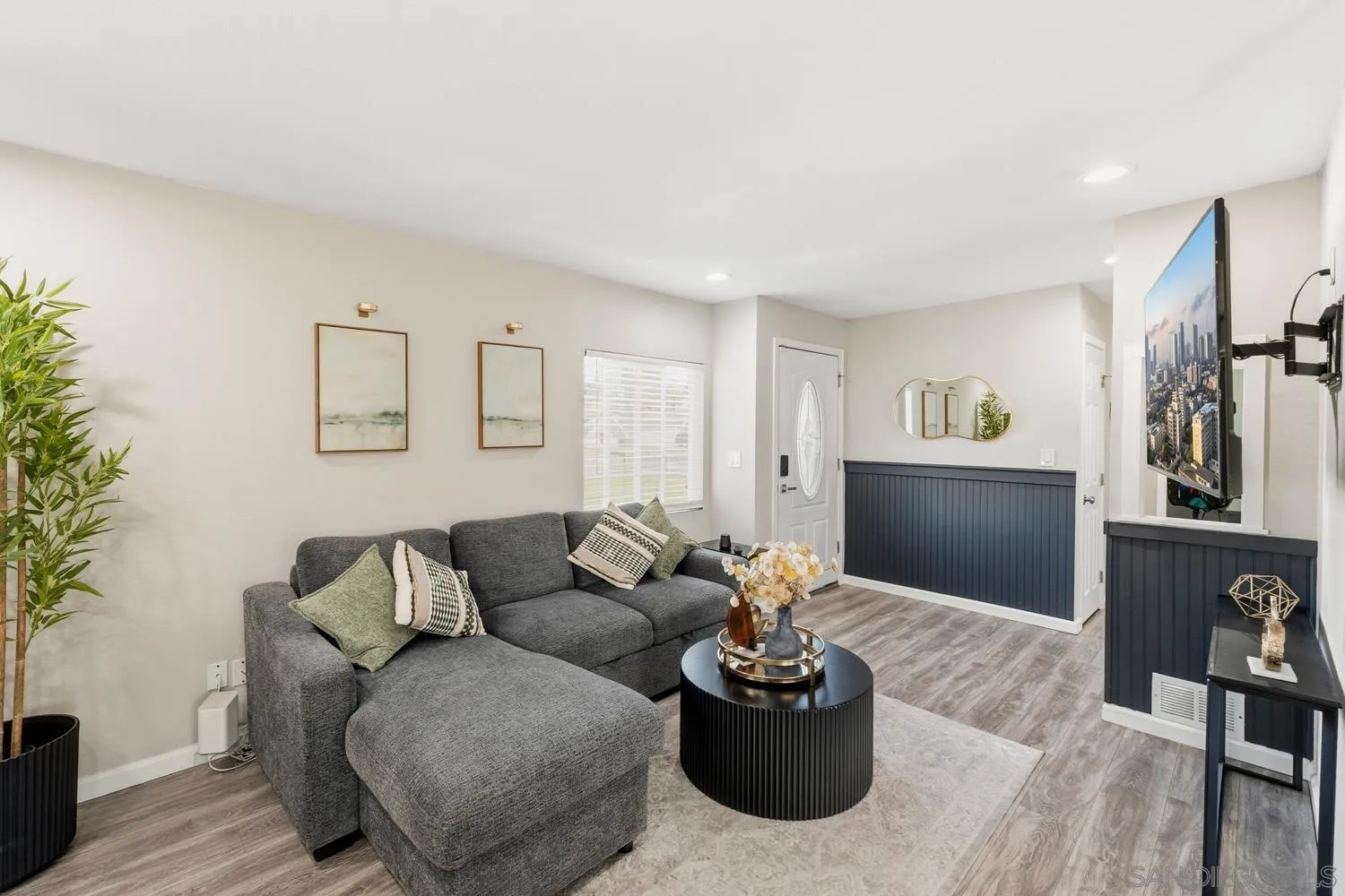 465 Parkbrook Street Spring Valley, CA 91977 - Photo 8 of 55