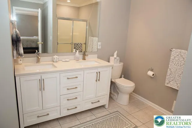 $449,900 | 165 Muirfield Way, Easton, PA 18042