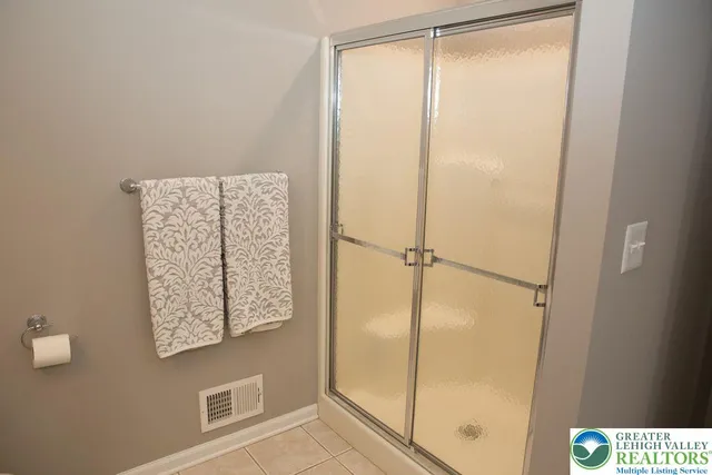 $449,900 | 165 Muirfield Way, Easton, PA 18042