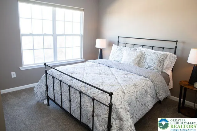 $449,900 | 165 Muirfield Way, Easton, PA 18042