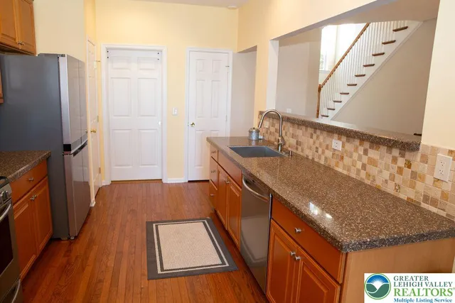 $449,900 | 165 Muirfield Way, Easton, PA 18042