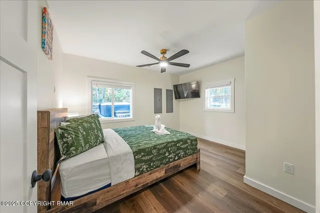 $2,075,000 | 245 South Lake Drive, Lake Harmony, PA 18624