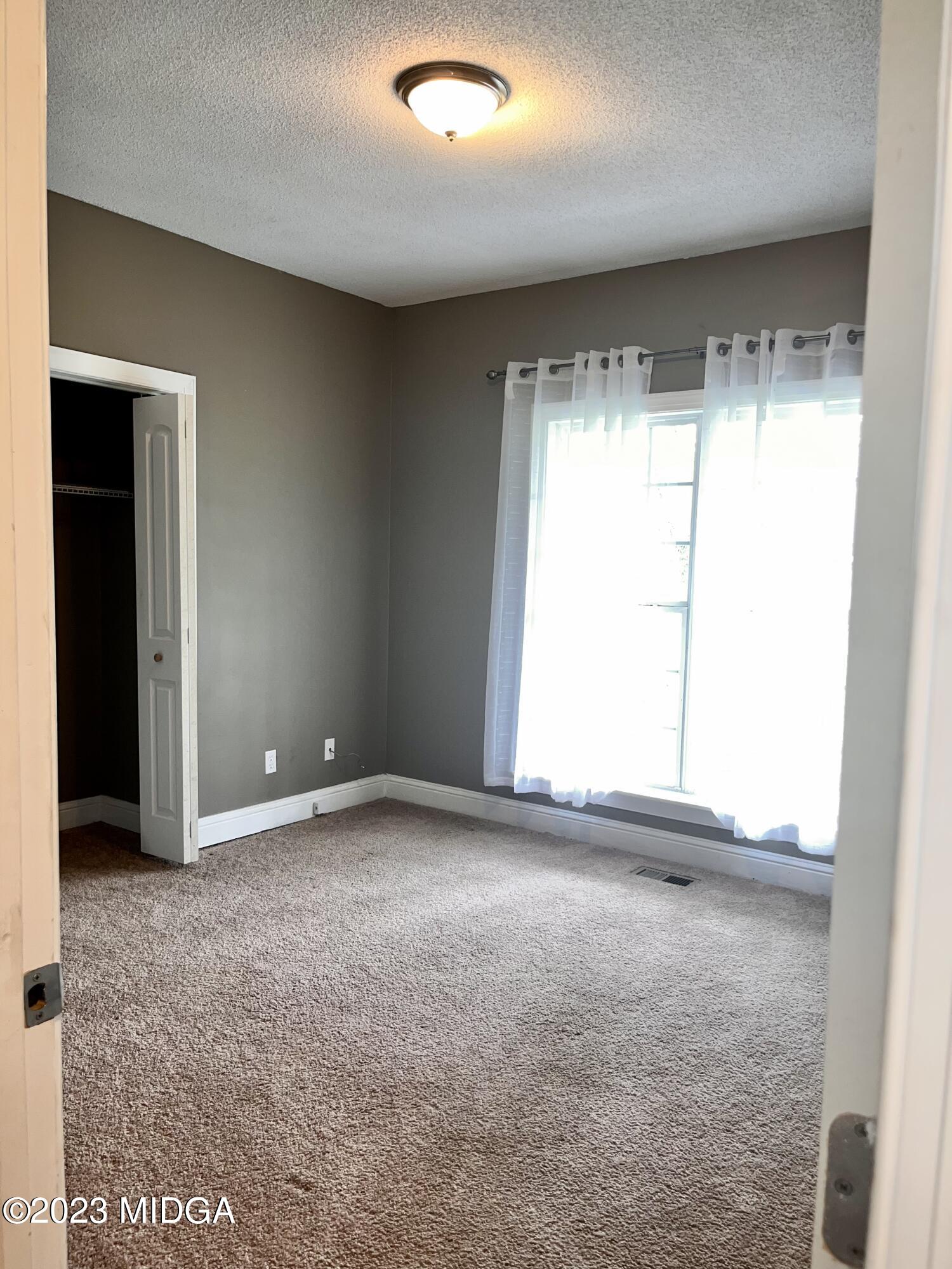 4450 Davis Road Macon, GA 31217 - Photo 6 of 14 IMG_1786