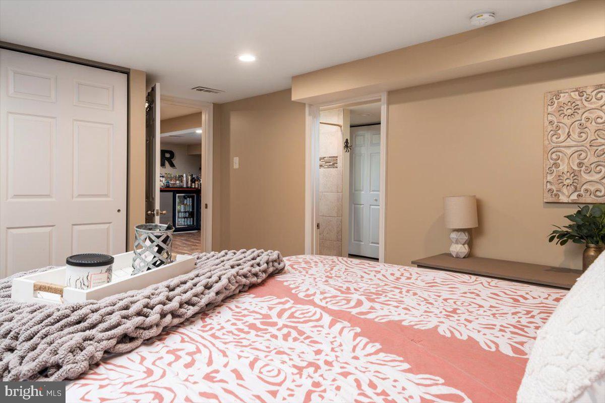 542 Cleveland Road Linthicum Heights, MD 21090 - Photo 24 of 39 Gallery Image 24