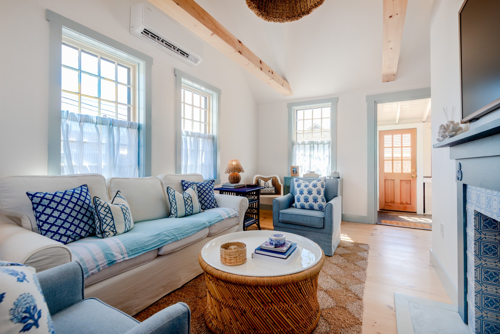 20 Shell Street Nantucket, MA 02554 - Photo 7 of 36