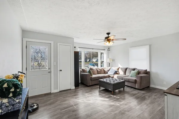$265,000 | 379 East Muskegon Street, Cedar Springs, MI 49319