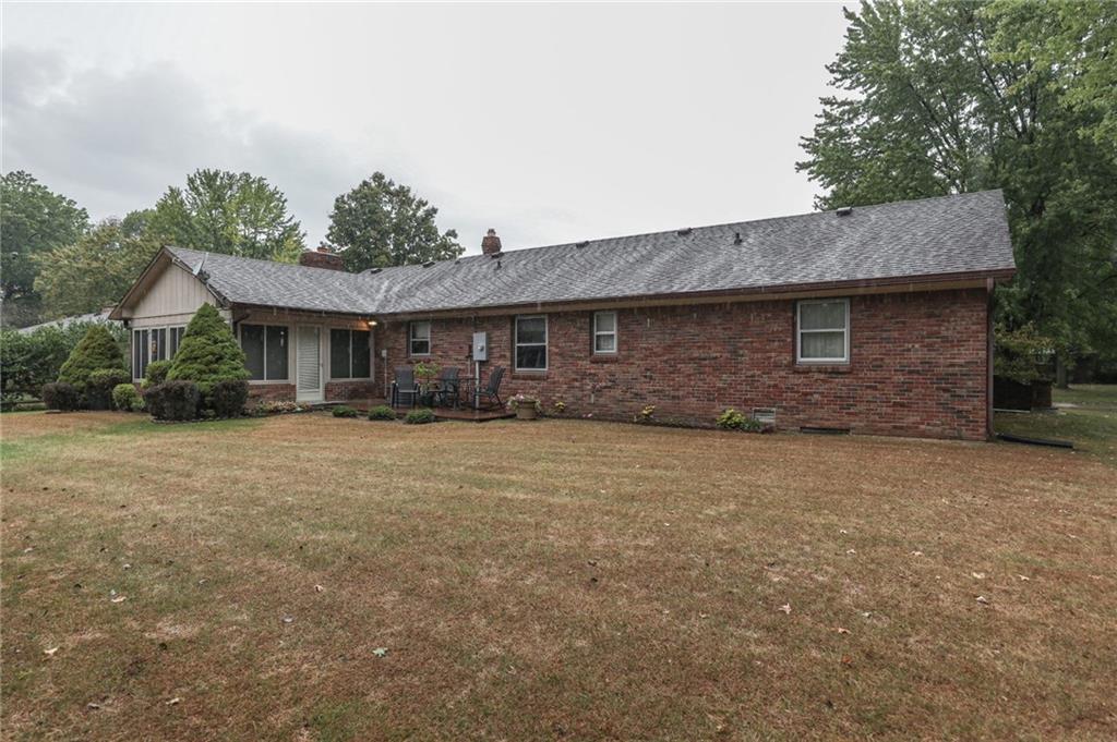 4081 Rocking Chair Road Greenwood, IN 46142 - Photo 8 of 31 Gallery Image 8