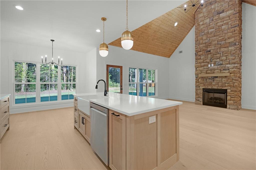 130 Cambridge Court Calhoun, GA 30701 - Photo 20 of 46 a kitchen with a sink and a stove
