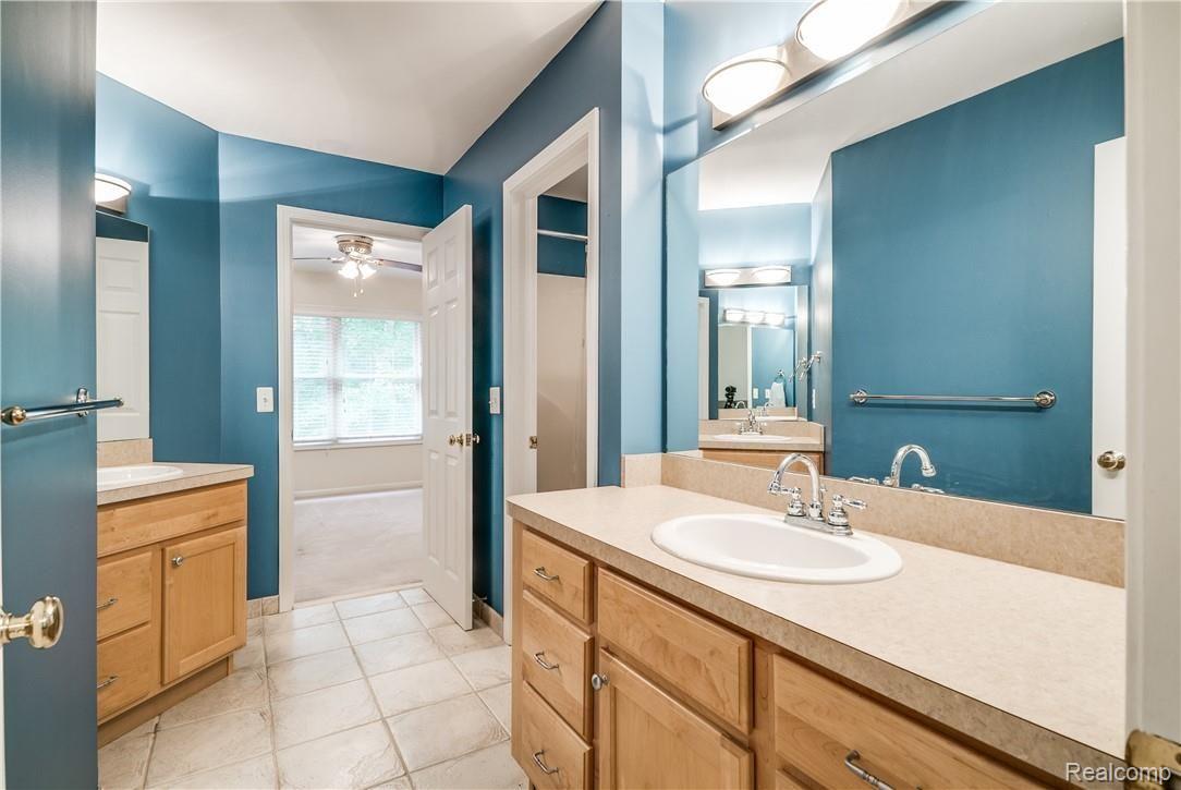 260 Hawk Ridge Drive Clarkston, MI 48348 - Photo 79 of 91 Interiors (51 of 63).jpg