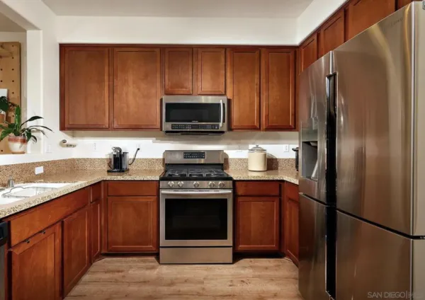 $3,500 | 1635 Santa Alexia Avenue, Unit 6, Chula Vista, CA 91913