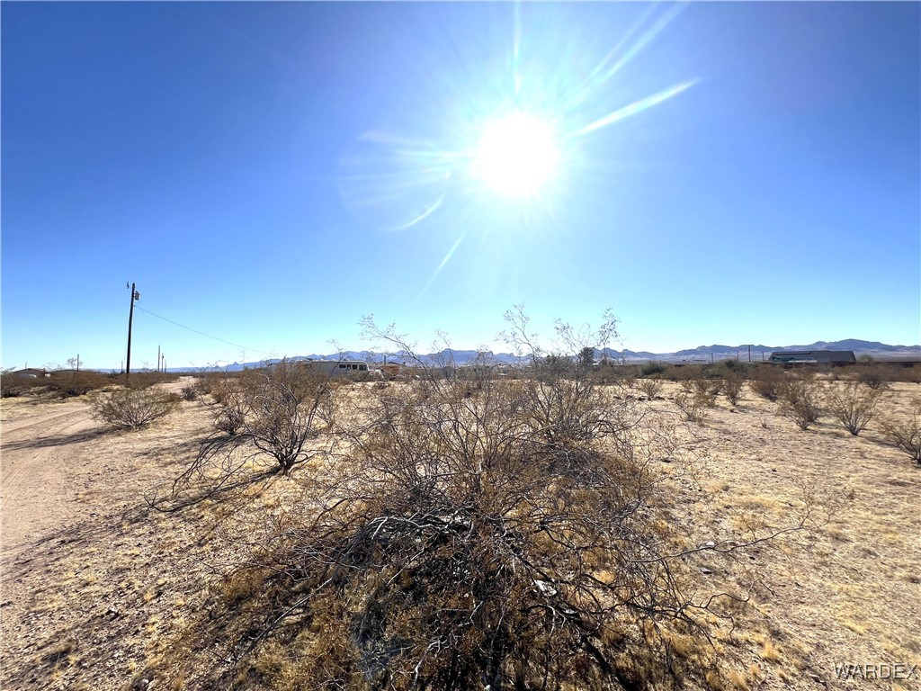 306-48-008u South Concho Road Golden Valley, AZ 86413 - Photo 3 of 7 PEACEFUL ACCESSIBLE LOCATION!